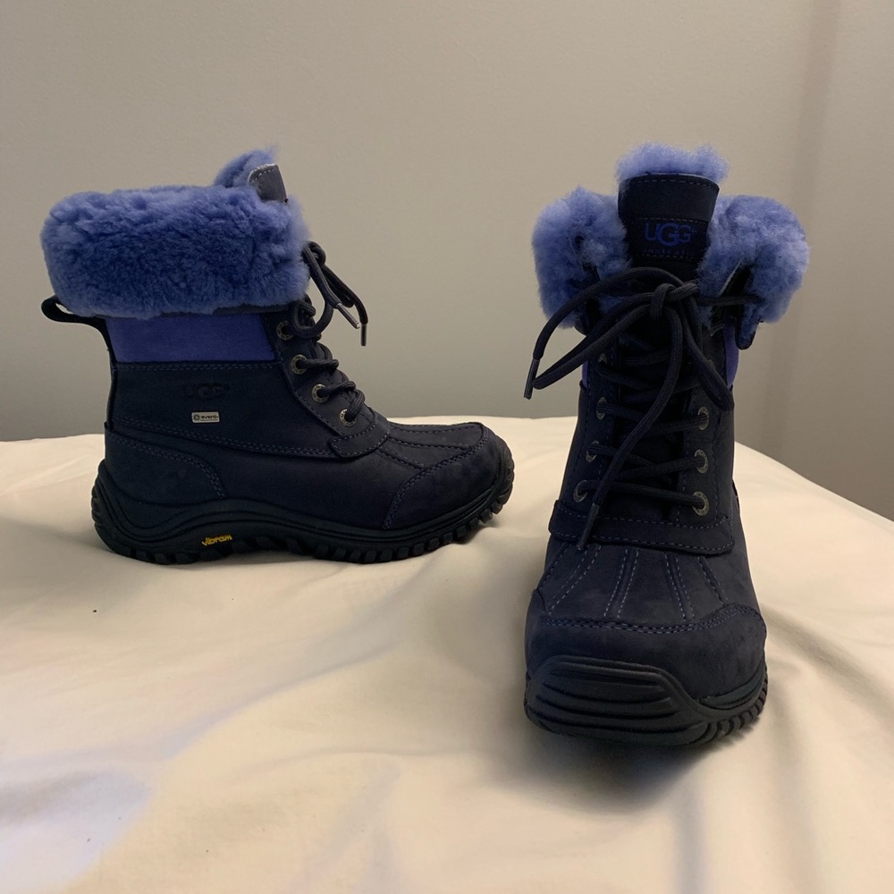 UGG Adirondack Boot II Navy Blue